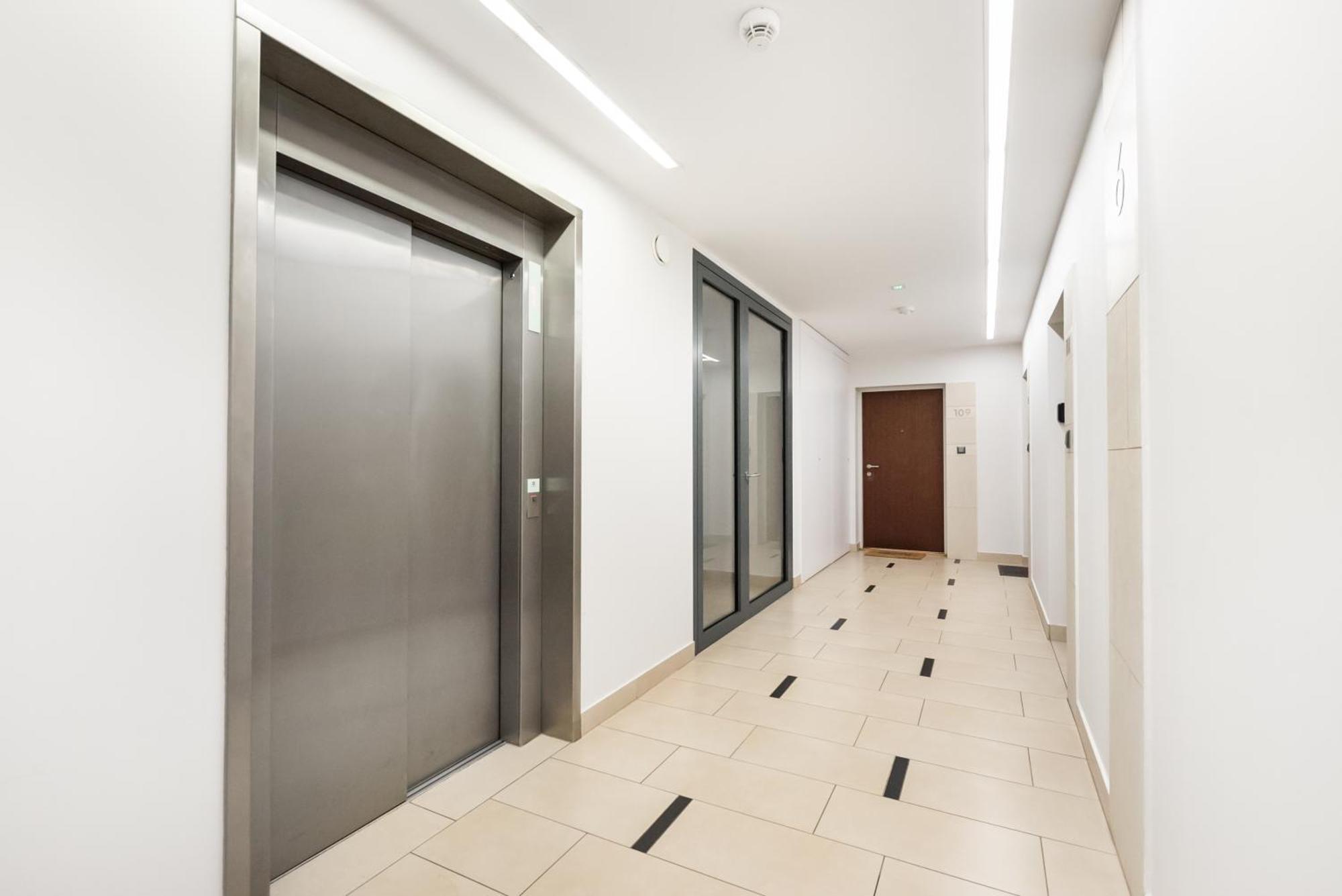 Business Mokotow Park 111 Apartment Varşova Dış mekan fotoğraf